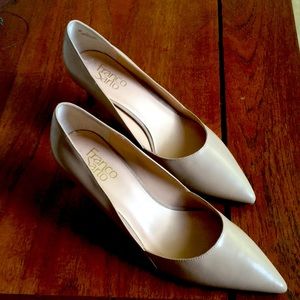 Franco Sarto size 9 nude color heels